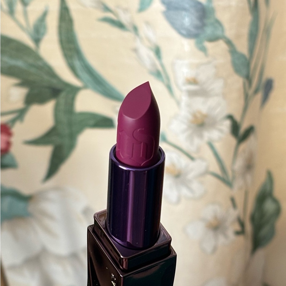 Urban Decay Lipstick